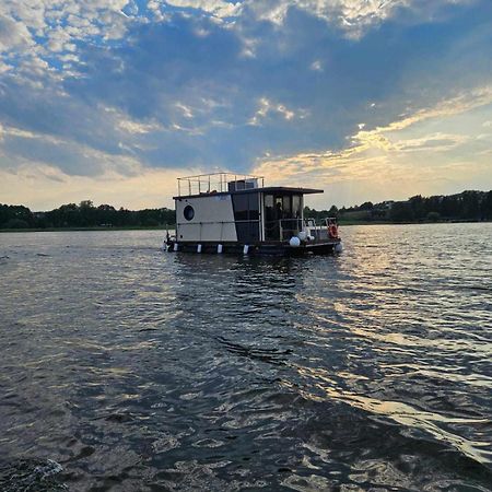 Houseboat Hotell Gudowo Exteriör bild